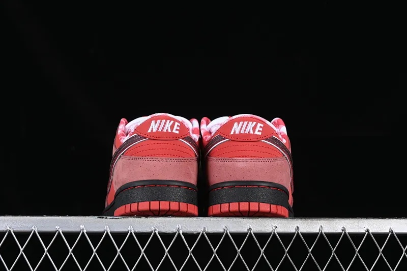 All Categories Nk SB Dunk Series Nk SB Dunk Low Low-top sneakers J version Concepts x Nk Dunk Low Orange Lobster SB smashed backboard fashion casual sneakers 313170-661